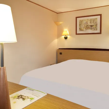 Campanile & Restaurant Hotel
