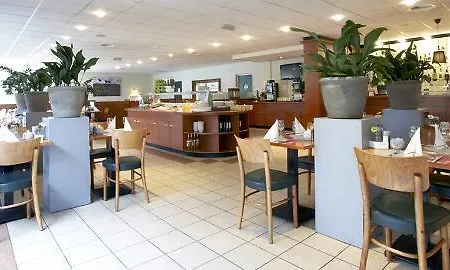 Campanile & Restaurant Szálloda Delft