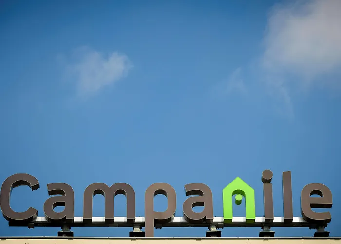 Campanile & Restaurant 3*