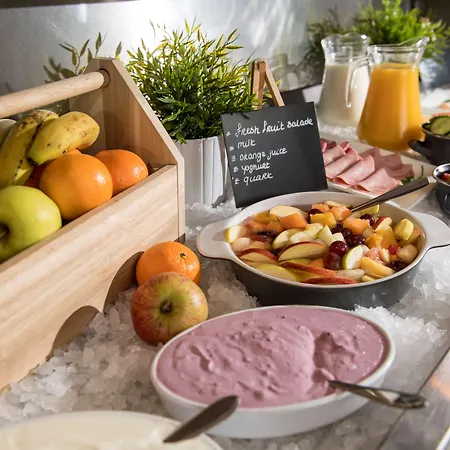 Campanile & Restaurant Hotel 3*