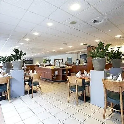 Campanile & Restaurant Hotel