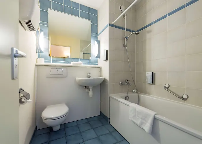 Campanile & Restaurant Otel 3*